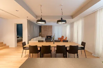 Seaside Infinity Villa with Pool, Rogoznica