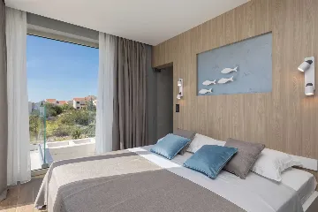 Contemporary Villa Retreat with Pool in Primošten