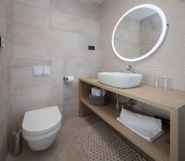 Contemporary Villa Retreat with Pool in Primošten