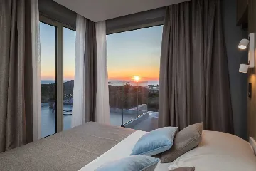 Contemporary Villa Retreat with Pool in Primošten