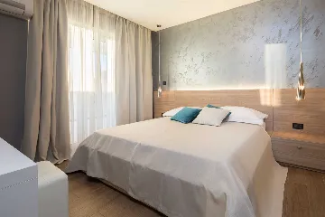 Contemporary Villa Retreat with Pool in Primošten