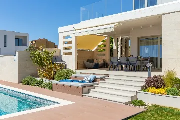 Contemporary Villa Retreat with Pool in Primošten
