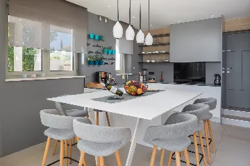 Contemporary Villa Retreat with Pool in Primošten