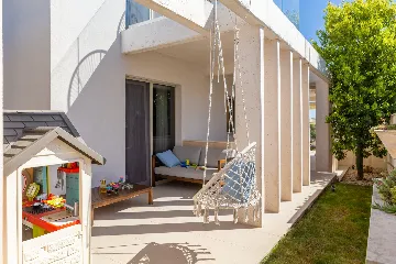 Contemporary Villa Retreat with Pool in Primošten