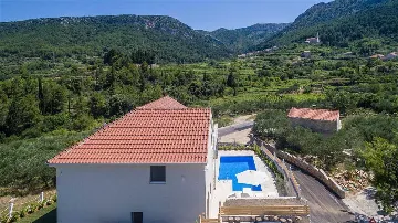 Modern Villa with Pool and Sauna in Jelsa