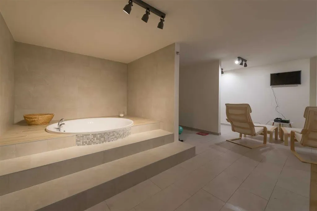 Modern Villa with Pool and Sauna in Jelsa