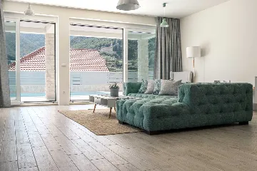 Modern 4-Bedroom Villa with Pool in Jelsa