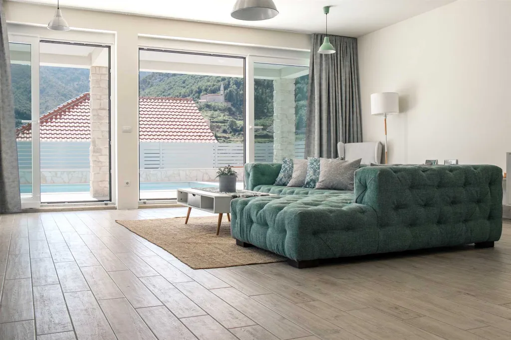 Modern 4-Bedroom Villa with Pool in Jelsa