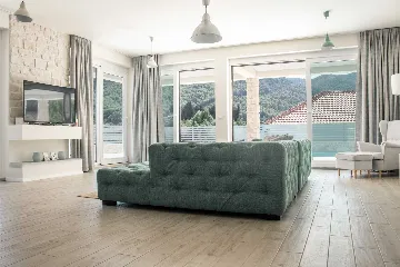 Modern 4-Bedroom Villa with Pool in Jelsa