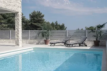 Modern 4-Bedroom Villa with Pool in Jelsa