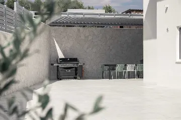 Modern 4-Bedroom Villa with Pool in Jelsa