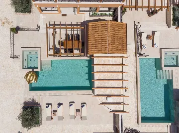 Modern Villa with Pool near Skradin