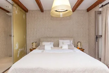 Modern Villa with Pool near Skradin