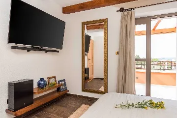 Modern Villa with Pool near Skradin