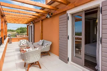 Modern Villa with Pool near Skradin