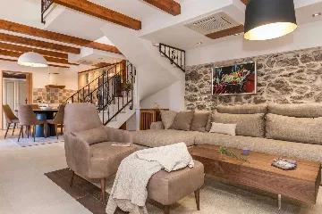 Modern Villa with Pool near Skradin