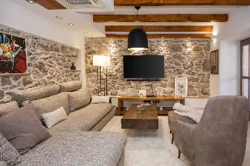 Modern Villa with Pool near Skradin