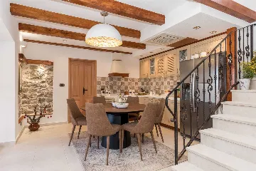 Modern Villa with Pool near Skradin