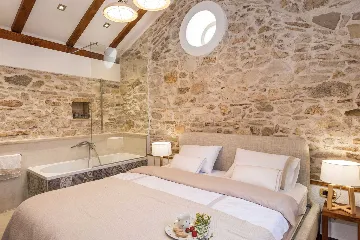 Modern Countryside Villa with Pool in Skradin