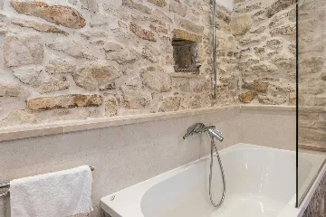 Modern Countryside Villa with Pool in Skradin