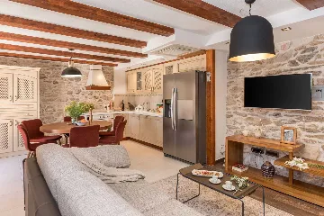 Modern Countryside Villa with Pool in Skradin