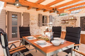 Modern Countryside Villa with Pool in Skradin