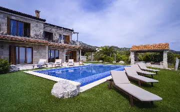 Modern Villa Retreat with Heated Pool in Hvar