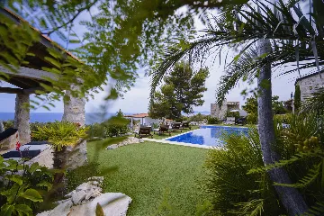 Modern Villa Retreat with Heated Pool in Hvar