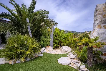 Modern Villa Retreat with Heated Pool in Hvar