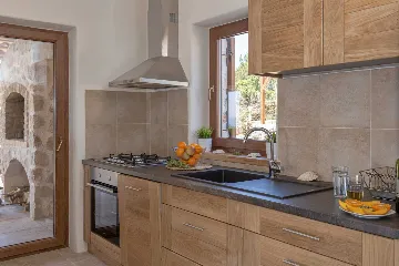 Modern Seaside Villa with Pool in Hvar