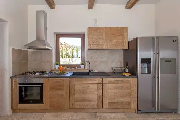 Modern Seaside Villa with Pool in Hvar