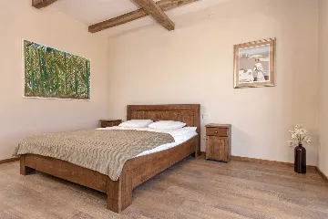 Modern Seaside Villa with Pool in Hvar