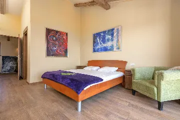 Modern Seaside Villa with Pool in Hvar