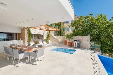 Contemporary Villa with Infinity Pool in Hvar