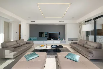 Contemporary Villa with Infinity Pool in Hvar