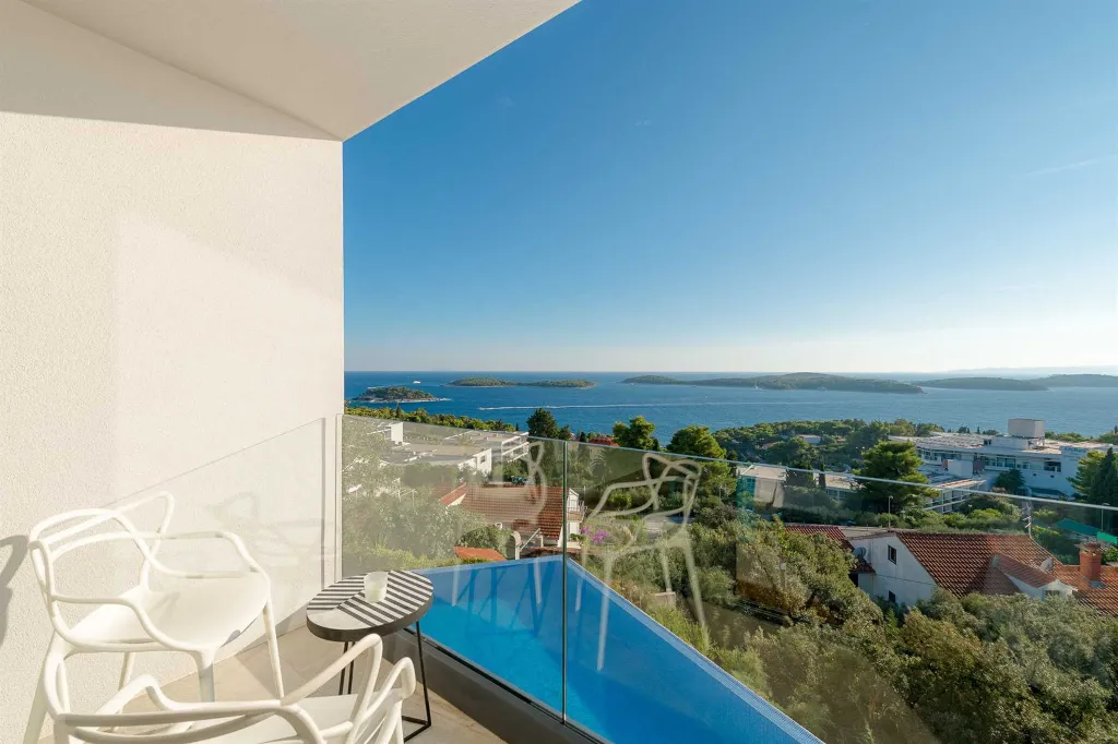 Contemporary Villa with Infinity Pool in Hvar