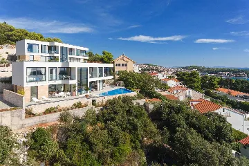Contemporary Villa with Infinity Pool in Hvar