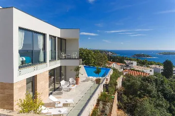 Contemporary Villa with Infinity Pool in Hvar