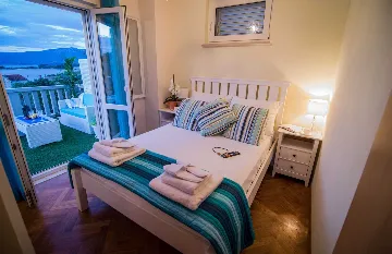 Spacious Seaside Villa with Pool in Lumbarda