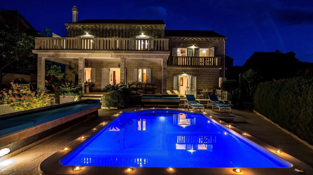 Spacious Seaside Villa with Pool in Lumbarda