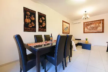 Spacious Seaside Villa with Pool in Lumbarda