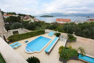 Spacious Seaside Villa with Pool in Lumbarda