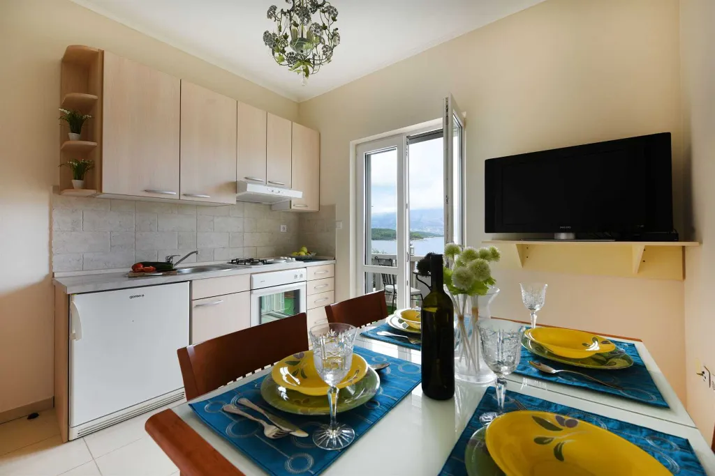 Spacious Seaside Villa with Pool in Lumbarda