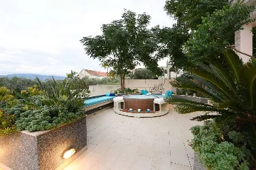 Spacious Seaside Villa with Pool in Lumbarda