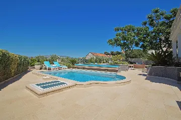 Spacious Seaside Villa with Pool in Lumbarda