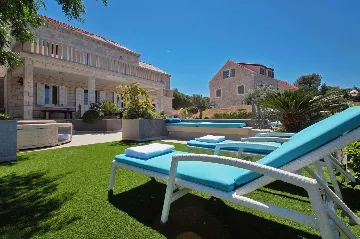 Spacious Seaside Villa with Pool in Lumbarda