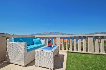 Spacious Seaside Villa with Pool in Lumbarda