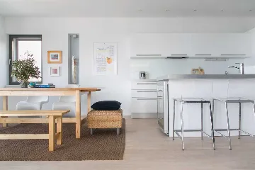 Contemporary Seaside Villa with Heated Pool Žrnovo