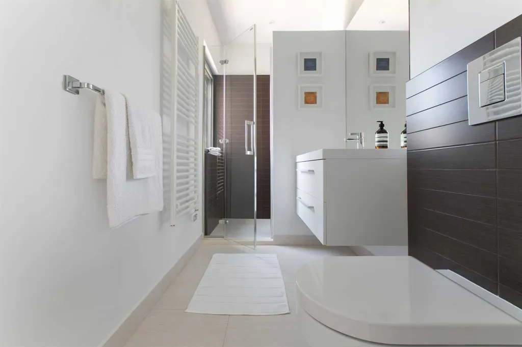 Contemporary Seaside Villa with Heated Pool Žrnovo