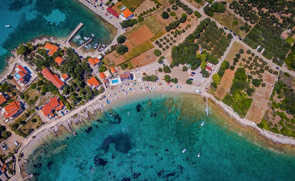 Seaside Villa with Heated Pool in Prižba